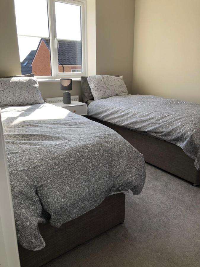 Hill House - 5 Mins Merry Hill - Perfect For Contractors & Families Brierley Hill Εξωτερικό φωτογραφία